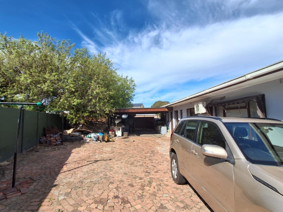 1 Bedroom Property for Sale in Panorama Western Cape